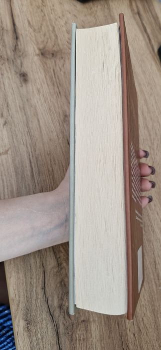 "Готель"  Артур Гейлі