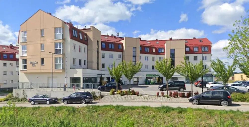 Lokal usługowy 206m² Bartąska Nowoczesny budynek  Parking  Witryna