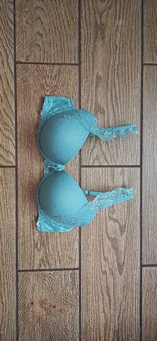 Zielony# miętowy biustonosz Sylvie Meis r. 80 B push up