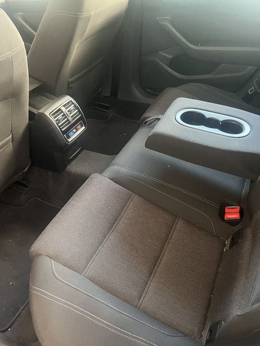 Volkswagen Passat Variant 1.6 TDI 2018 | Nacional | 103.000 km | Braga