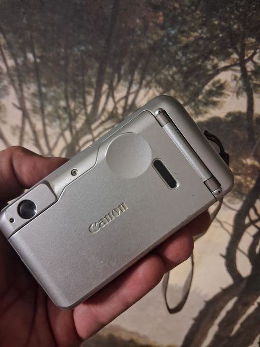 Плёночный фотоаппарат Canon Prima super 105u