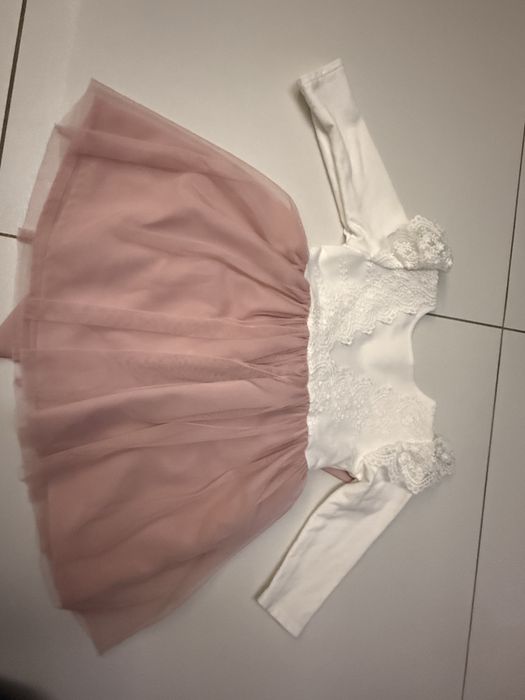 Sukienka z body rozmiar 80