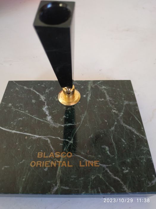 Пепельница хрустальная.