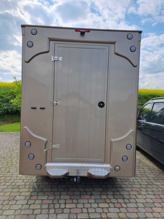 Renault Master - koniowóz - automat - nowa zabudowa - gwarancja