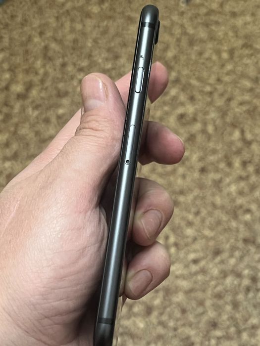 Телефон Iphone 8 bat82% 128gb