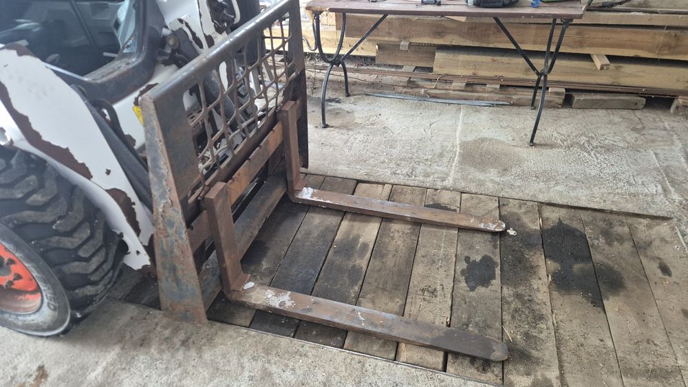 Bobcat S550 Widły  Łyżka  Ķrokodyl  2013r.