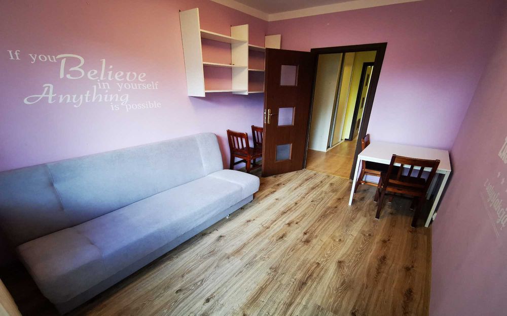 2 pok-Ursynów-50m-ul. Hirszfelda-bardzo ciche-metro Natolin-park