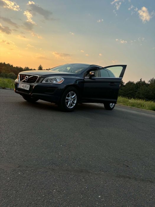 Sprzedam Volvo XC60 2.0D.