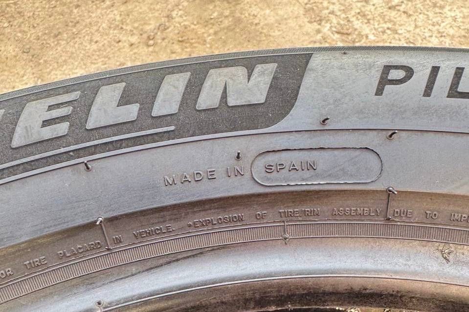 Зимові шини 245 50 R19 Michelin