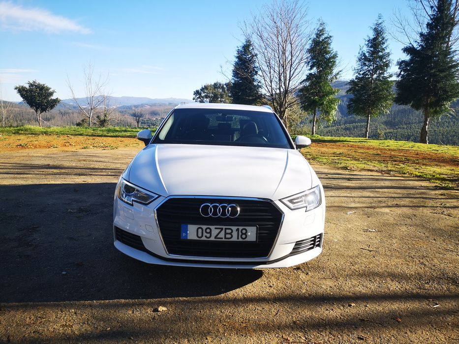 Audi 2019 A3 Sportback 30TDI