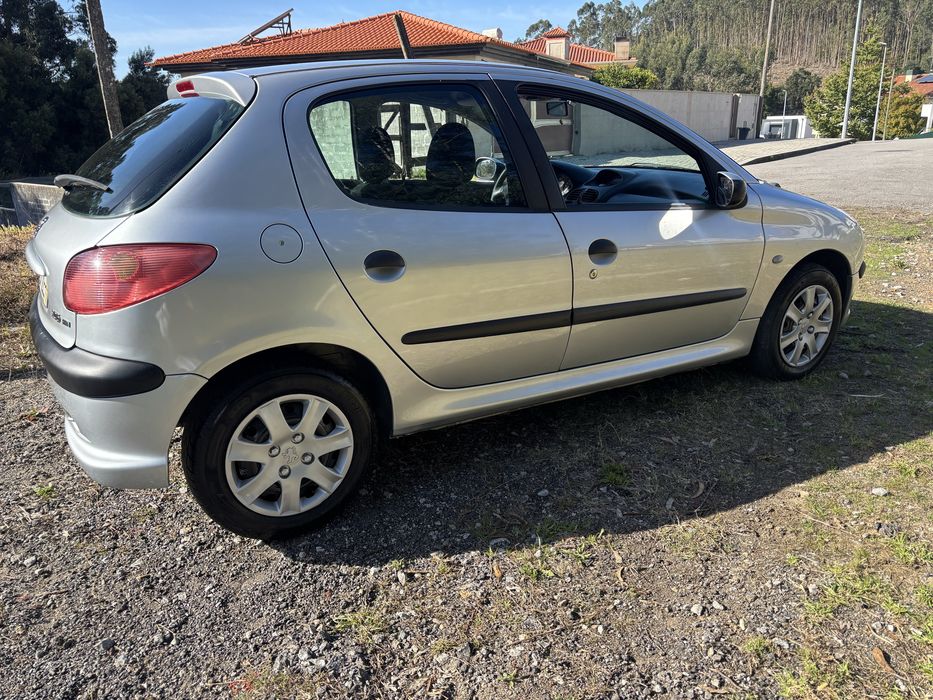 Peugeot 206 1.4 hdi 2004 — photo 4