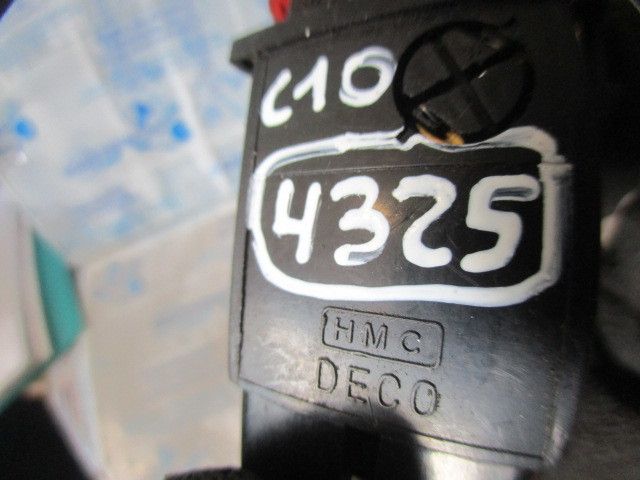 Botão / interruptor 4 piscas HYUNDAI Accent I (X3)