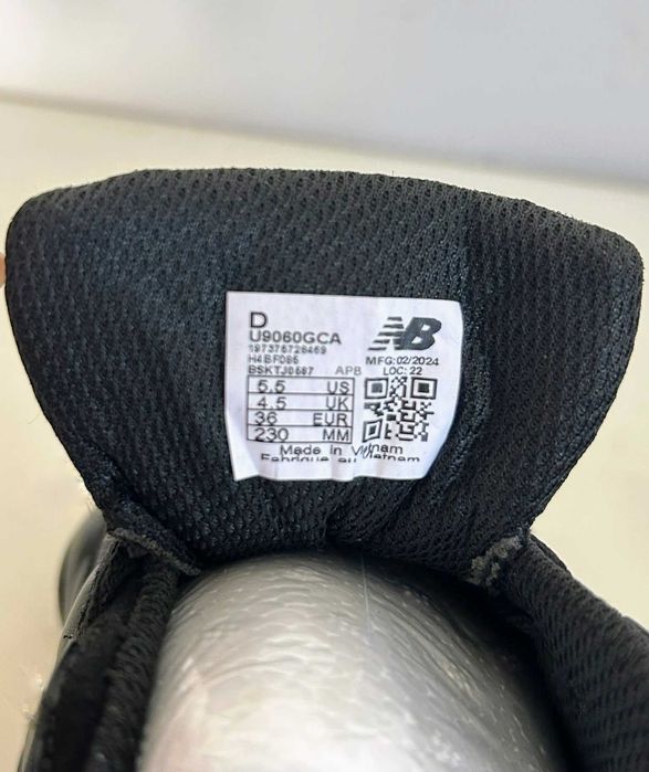 Sapatilhas New Balance 9060 - Novas