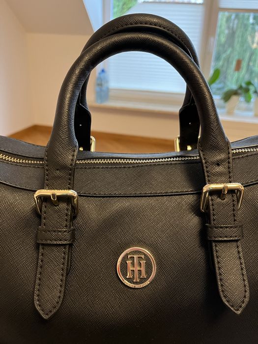 Torebka czarna Tommy Hilfiger