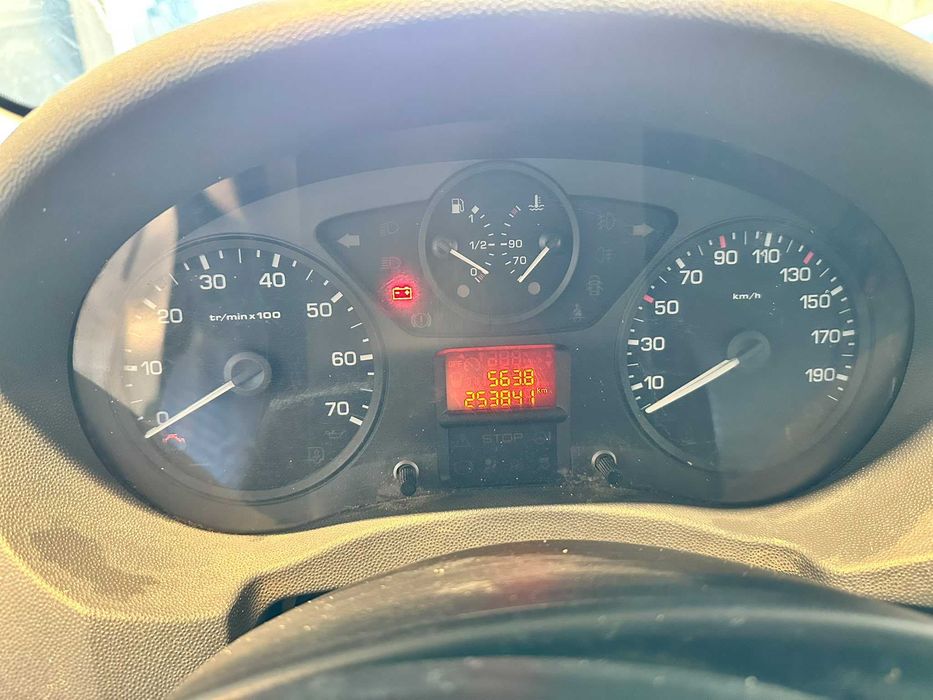 Venda de Toyota Proace Longa de 2014: 3 Lugares