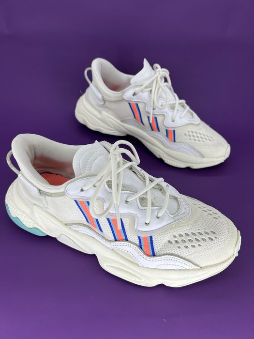 Жіночі  Кросівки 40.5р.26см.  Adidas Ozweego