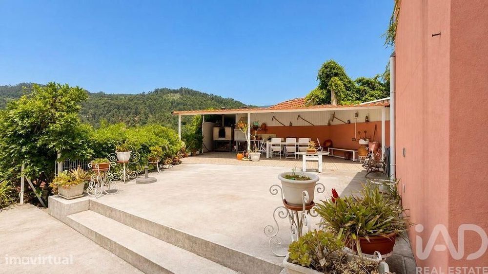 Casa / Villa T3 em Rocas do Vouga de 174,23 m2