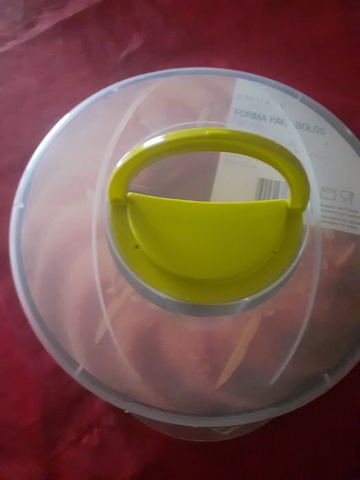 Forma para bolos nova