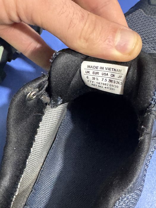 Кросівки Salomon gore-tex 39,5