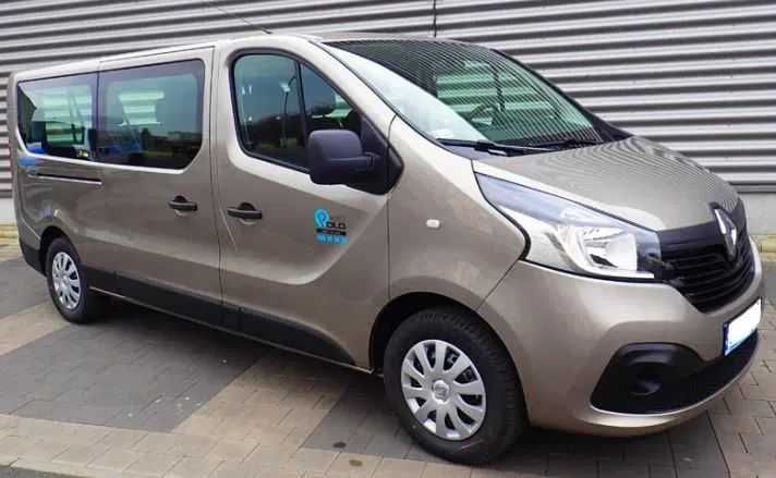 wypożyczalnia busów, wynajem busa, dostawcze, osob, winda, podstawiamy