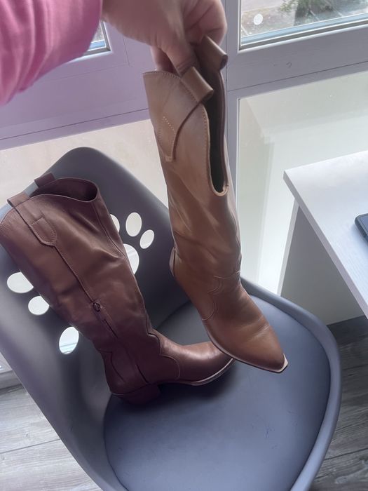 Продам козаки 1 рас одеты