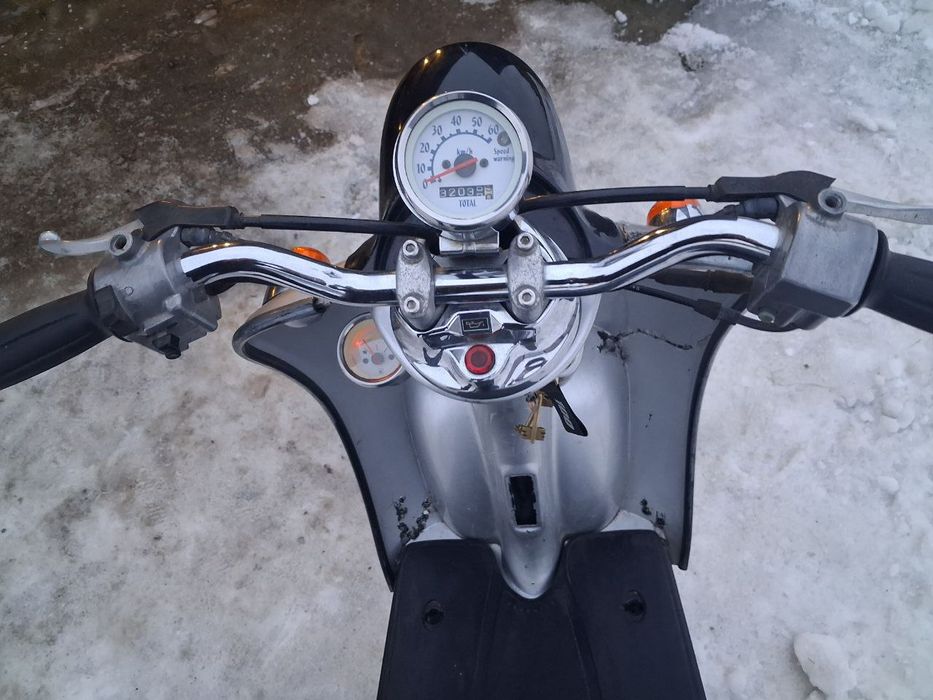 Продам скутер ямаха віно