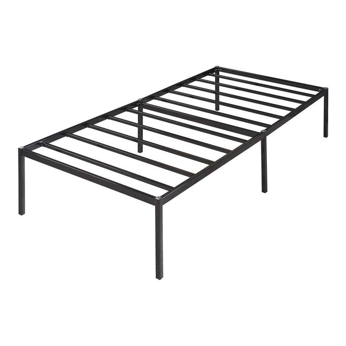 estrado de cama metálico + cadeira ikea