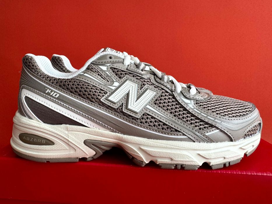 NEW BALANCE 740 U740SA2 Оригінал жіночі кросівки розмір 37,5