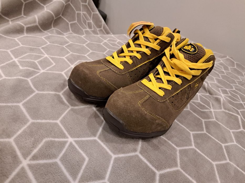 Nowe obuwie rozmiar 42