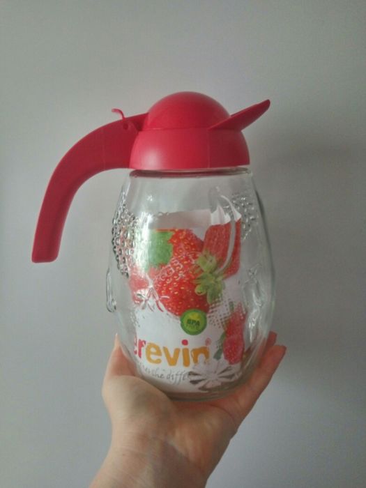 Кувшин стекло 1,6 л