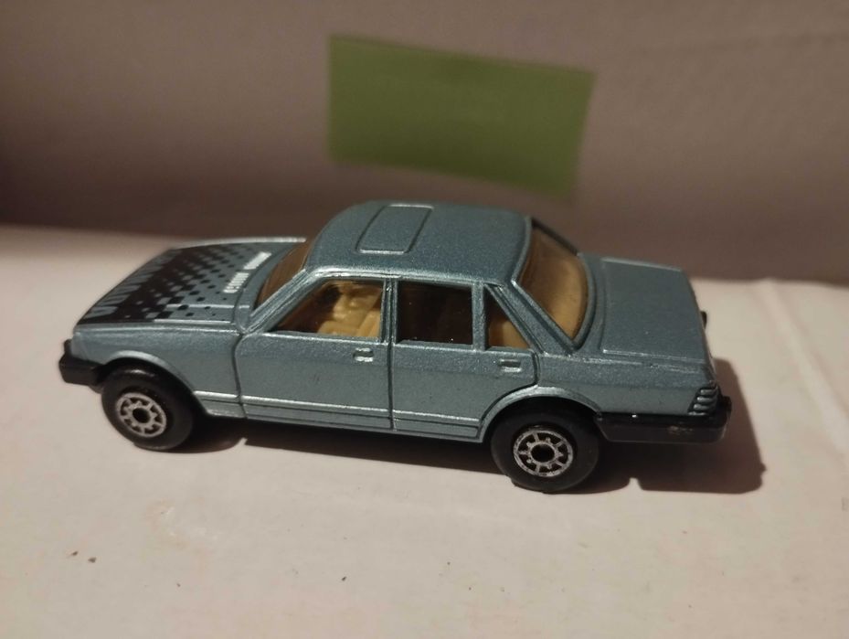 Pojazd auto Edocar 1986 Macau Ford Granada metalowy kolekcji resorak
