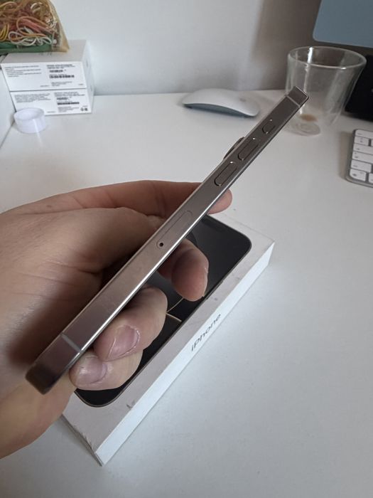 iPhone 16 Pro 256gb Natural Titanium Stan Idealny Bateria 92%
