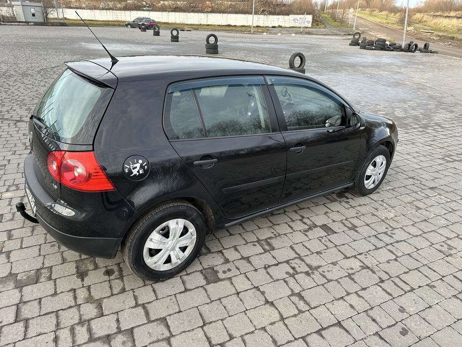 VW Golf V 1.6 MPI газ/бензин