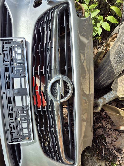 Grill orginał corsa E 2015