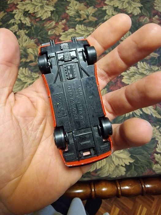 Burago Ferrari GTO rallye de Portugal carro