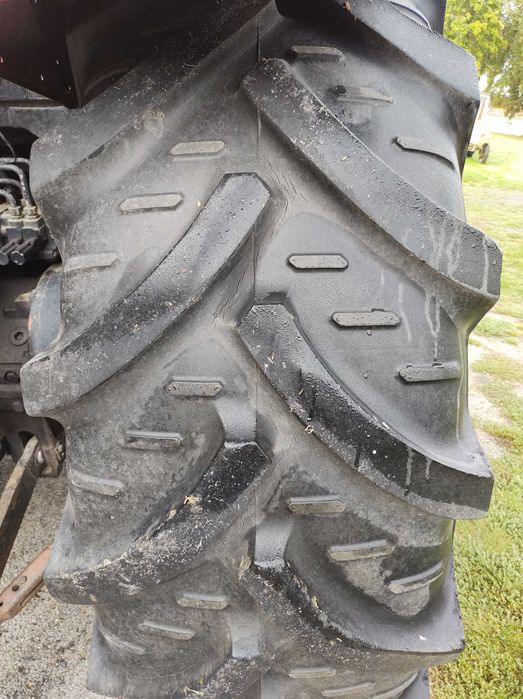 Koła  Felgi Case Fendt R34 R38 650/75/34 R34