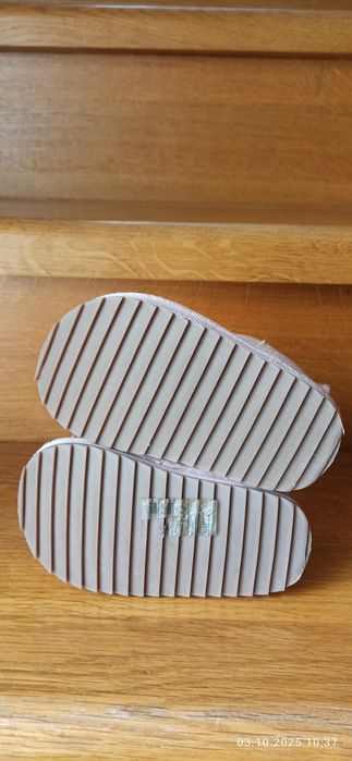 Угги рожеві, осіннє взуття для дівчинки, дутіки, уги, розмір 20-