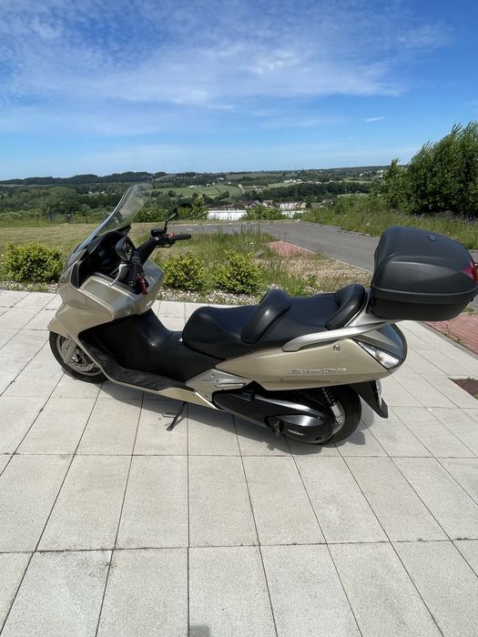 Honda silverwing 600 skuter burgman