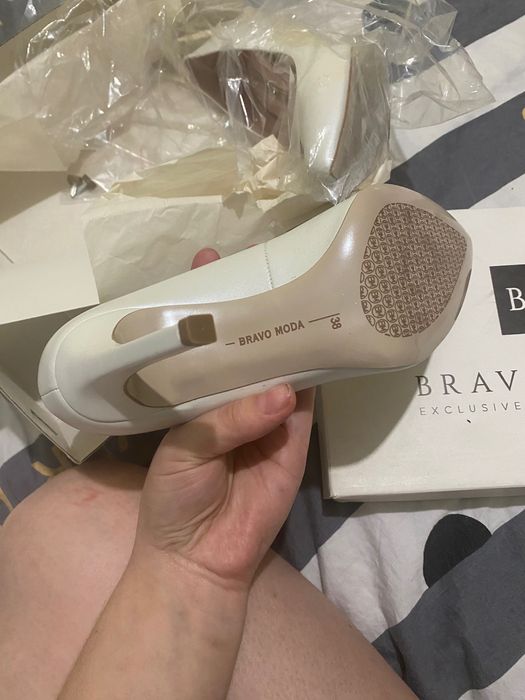 Туфлі . Натуральна шкіра. Італія