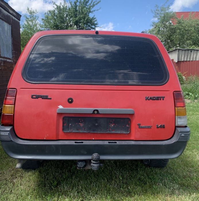 Opel kadett універсал