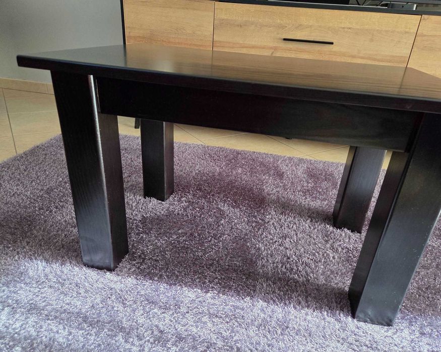 Mesa Centro madeira, pintada de preto