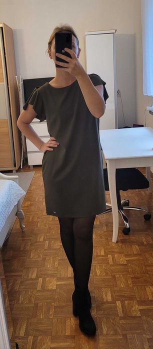 Krótka sukienka khaki