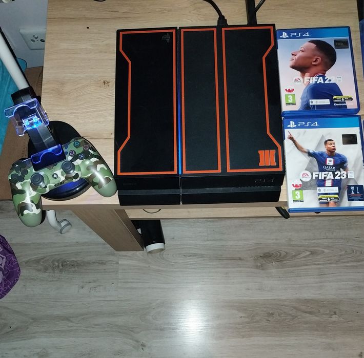 PlayStation 4 1TB LIMITED Call of Duty - Black Ops 3