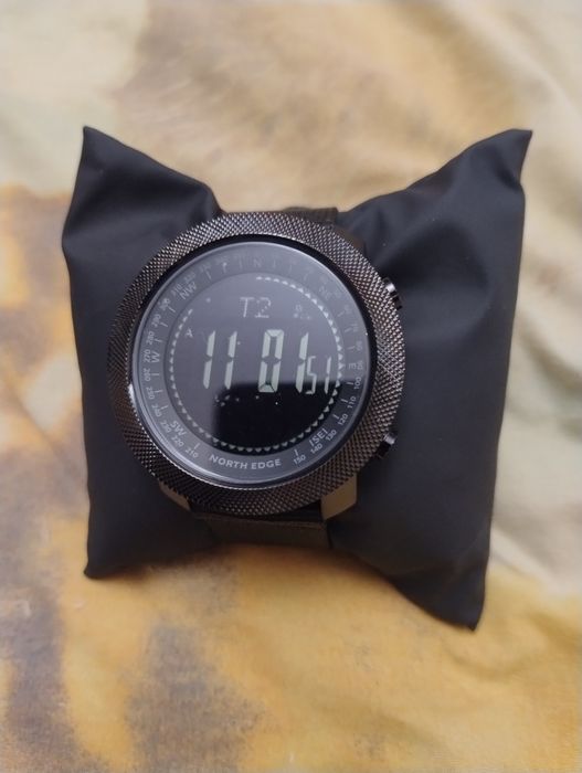 Часы наручные North edge
