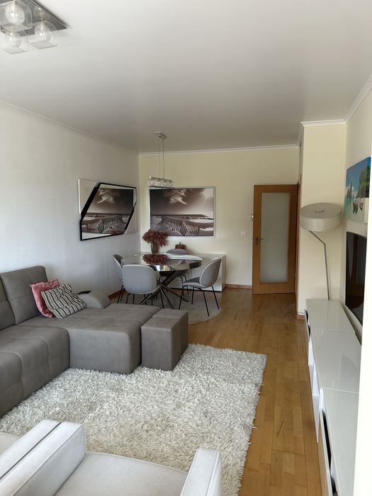 Apartamento T2 Totalmente Mobilado com garagem
