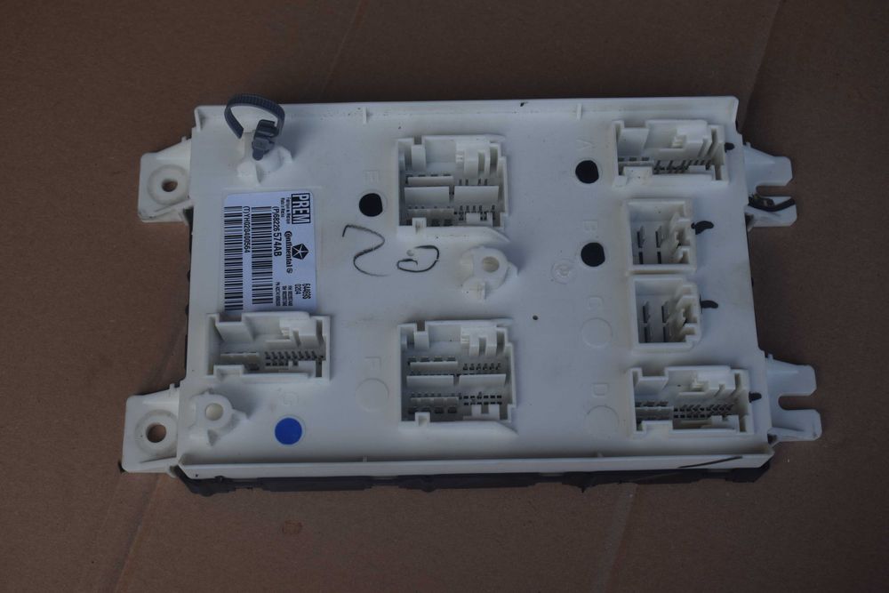 moduł body bcm sterownik FIAT FREEMONT 2.0 M-JET 12R.682.26574AB