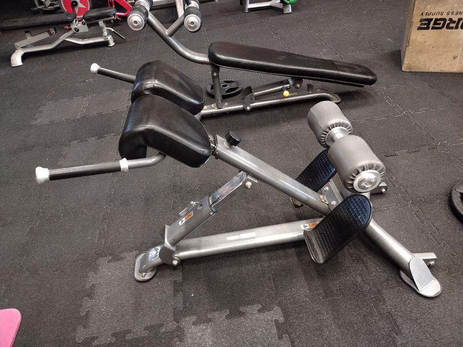 Ławeczka do ćwiczeń mięśni grzbietu marki Impuls