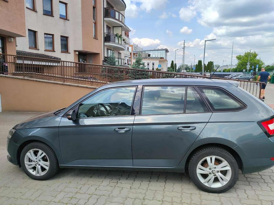 wynajem auta bolt/uber