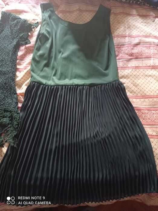 Vestido de ocasião especial somente usado uma vez.