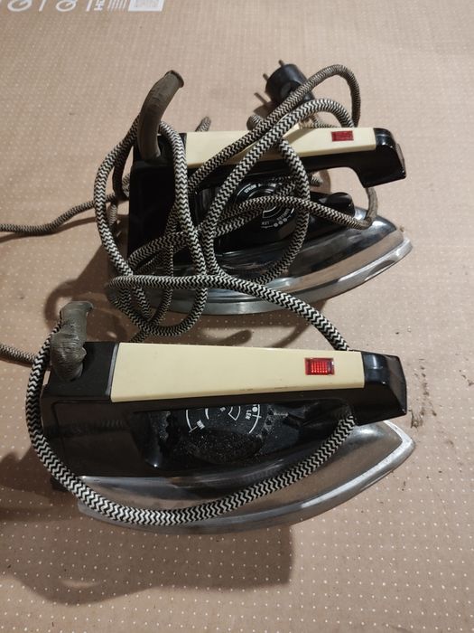 Żelazko dezamet stare